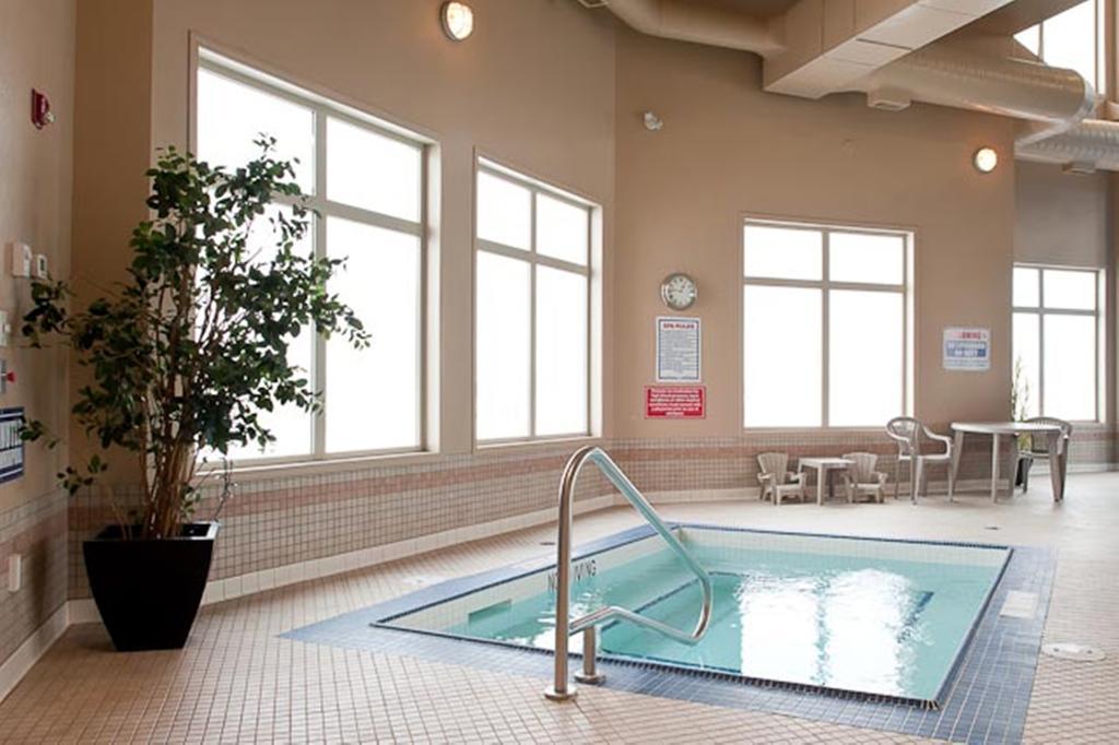 Paradise Inn And Suites Valleyview Luaran gambar